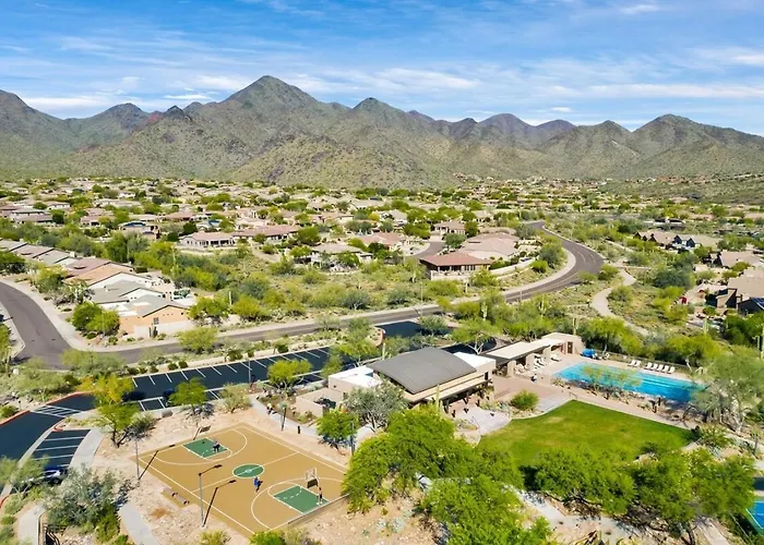 Privacy, Pickleball, Club House, Hiking, Mountains Ferienhaus